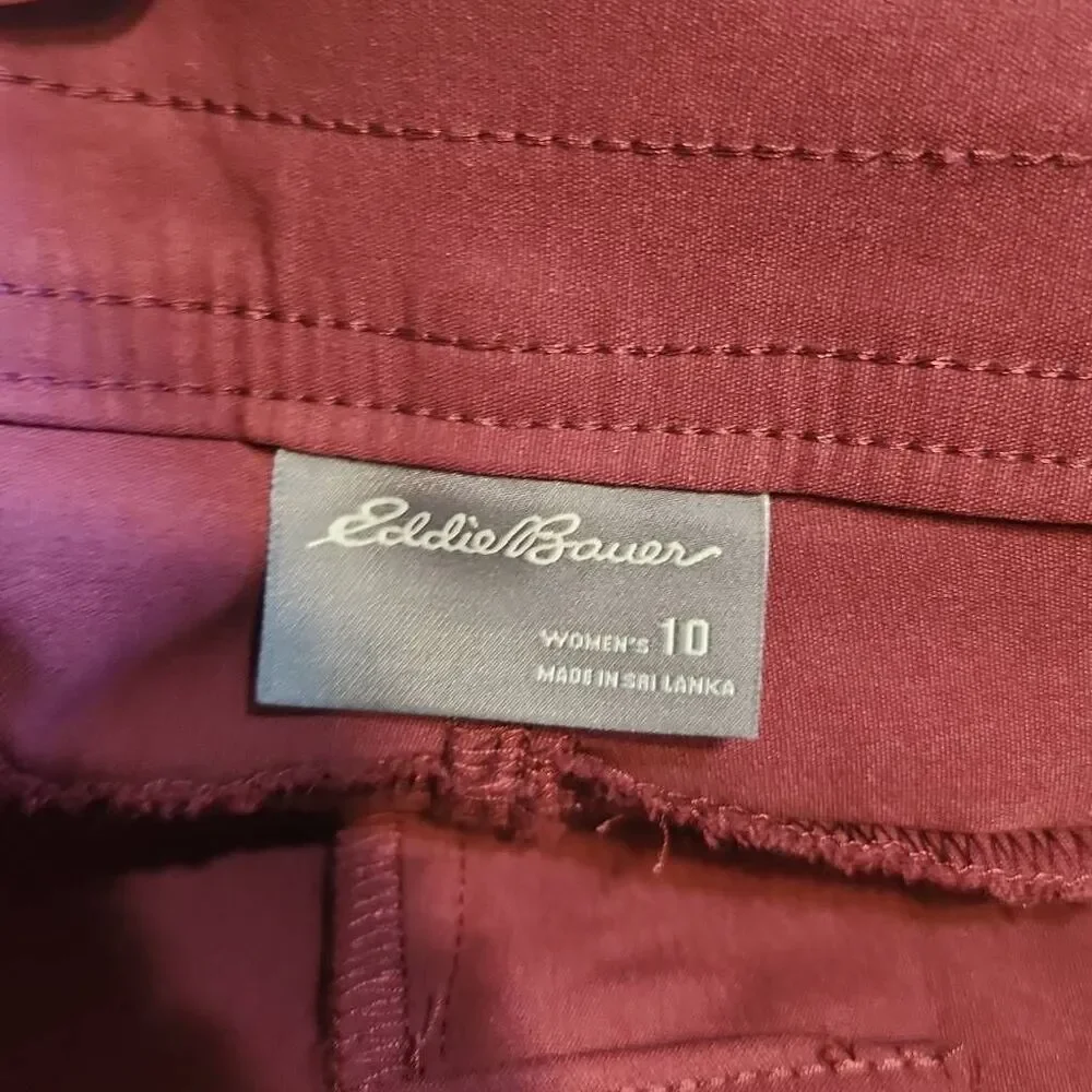 Eddie Bauer Rolled Hem Bermuda Shorts Maroon Size 10